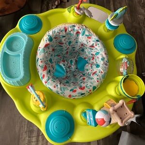 exersaucer baby active